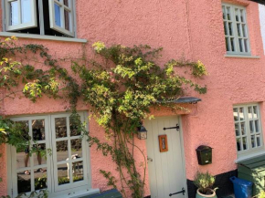 Gorgeous 4 Bed Cottage, Barn & Garden + Local Pub